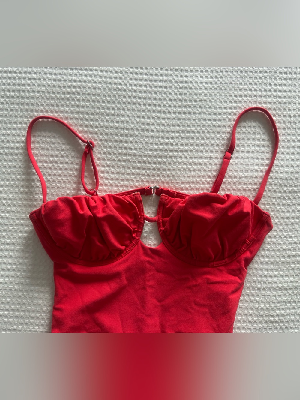 Montce Red One-Piece Bodysuit with Underwire Cups - Picture 2 of 3